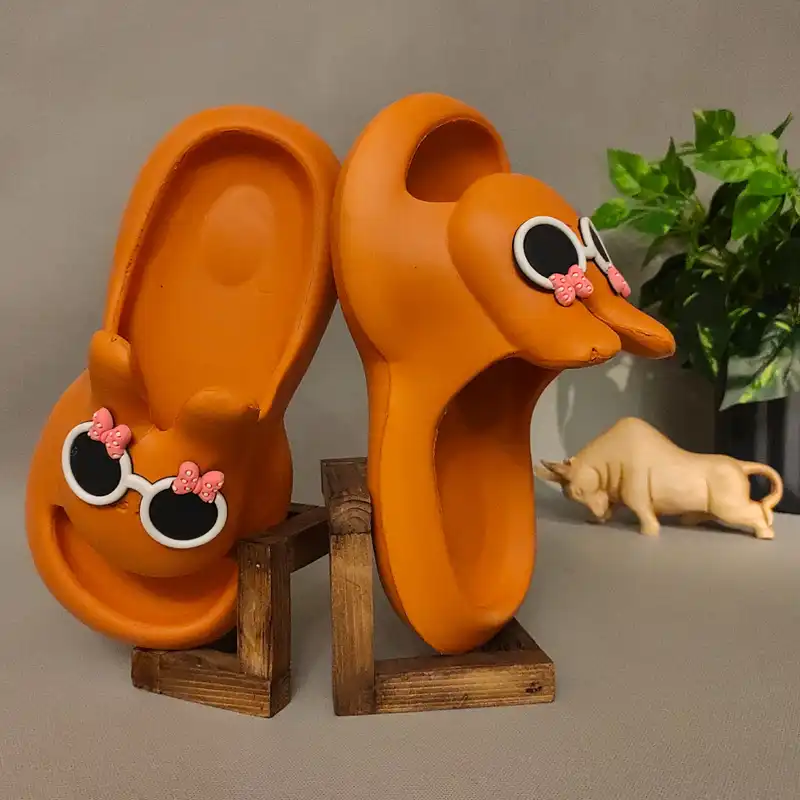 دمپایی زنانه مدل امین طرح رابیت