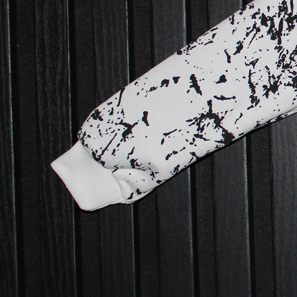 عکس شماره 3 : ست تی شرت و شلوار پسرانه مدل 2024 کد 108