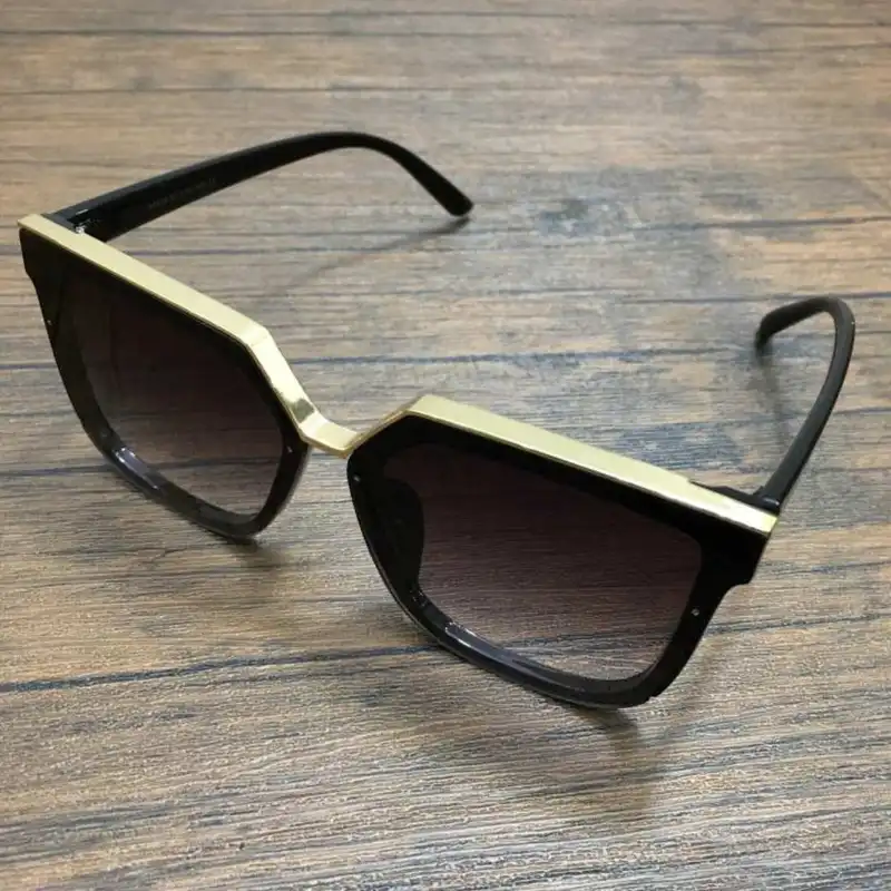 عینک آفتابی زنانه مدل 8796