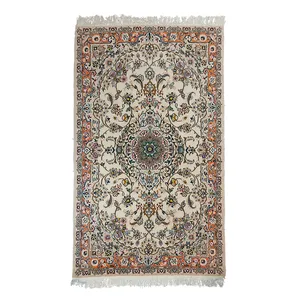 فرش دستباف  یک و نیم متری مدل نایین کد 7002