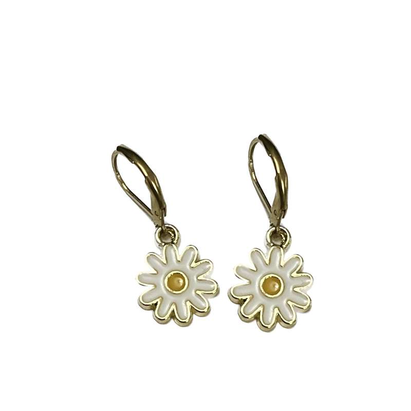 گوشواره دخترانه مدل بابونه