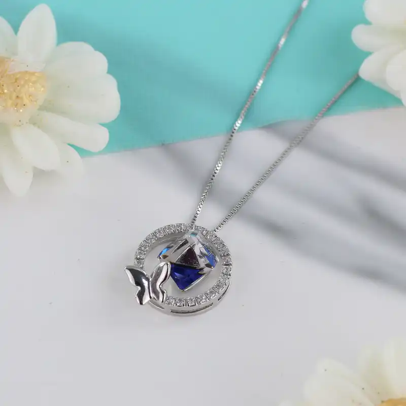گردنبند زنانه مدل پروانه کد ne427