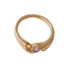 انگشتر زنانه ژوپینگ مدل نگینی