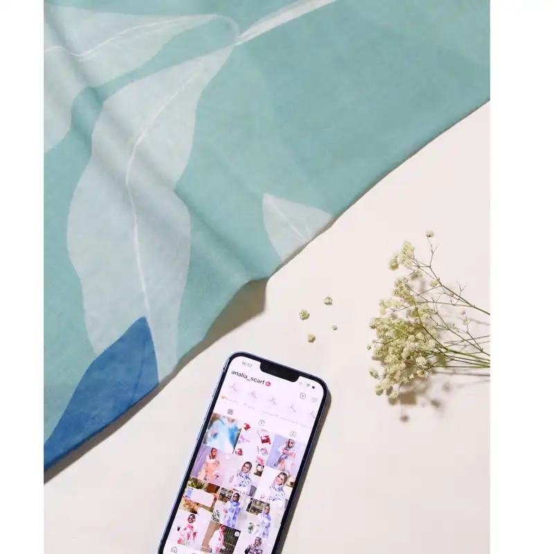 دستمال سر و گردن زنانه مدل نخی تابستانه خنک کد ana-2475