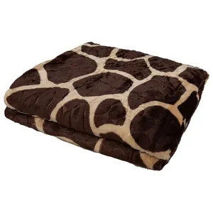 پتو مسافرتی مدل BE1100 سایز 160x220 سانتی متر