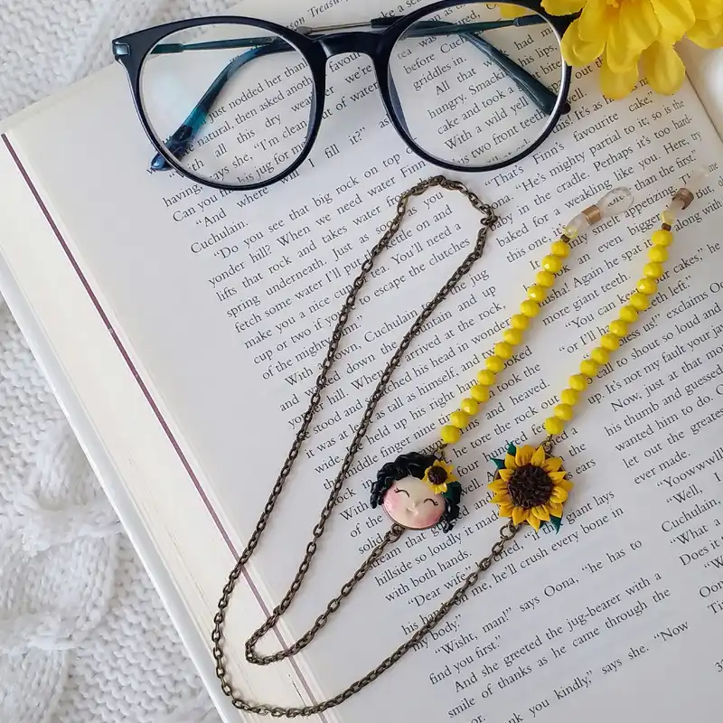 بند عینک مدل کریستال دختر آفتاب گردان کد BE101