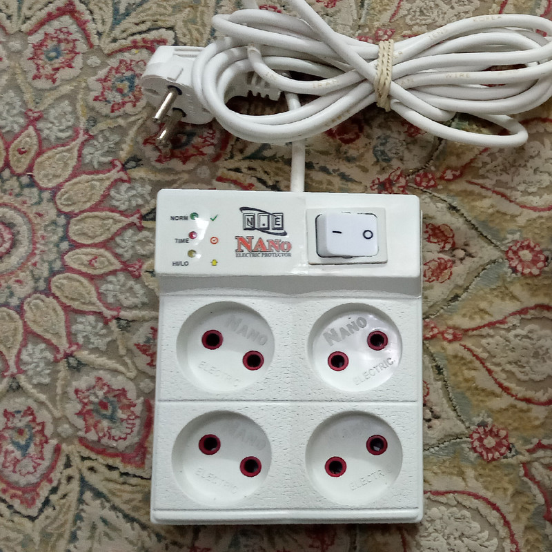 محافظ ولتاژ نانو الکتریک مدل 4PRT-3M