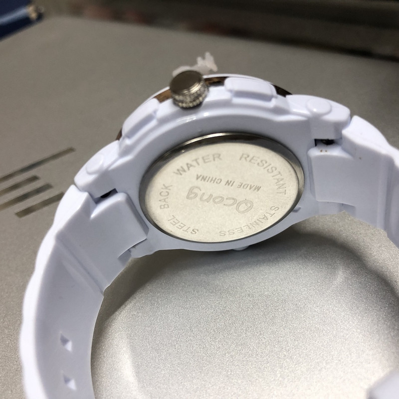 ساعت مچی عقربه ای مدل  Qcong فضایی