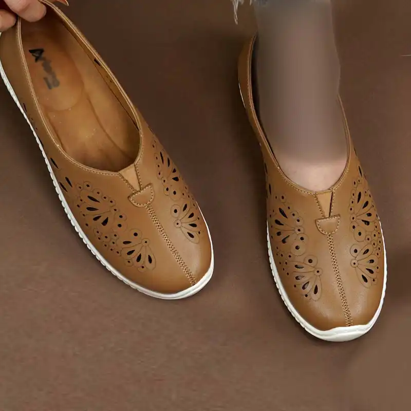 کفش طبی زنانه مدل ترنج