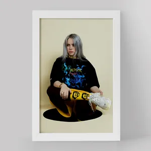 تابلو خندالو مدل بیلی آیلیش Billie Eilish کد 19120