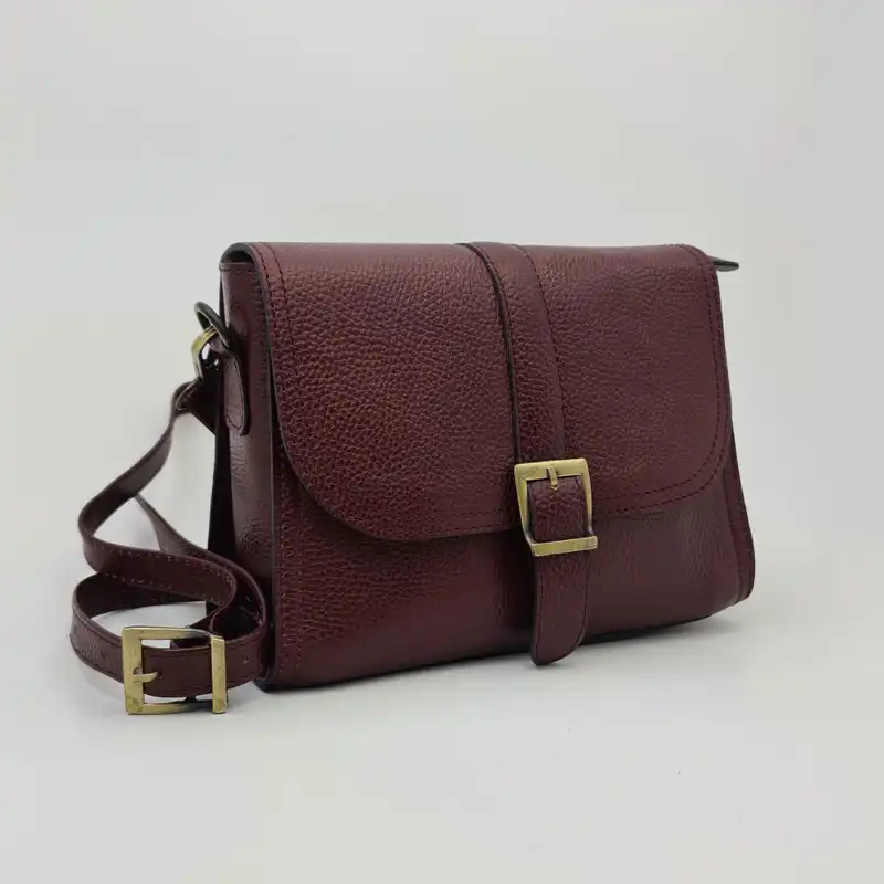 کیف دوشی زنانه مدل لورین چرم طبیعی کد A_480