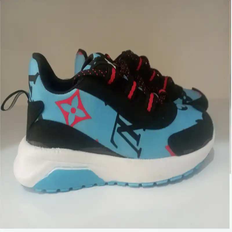 کفش مخصوص پیاده روی مدل ستاره