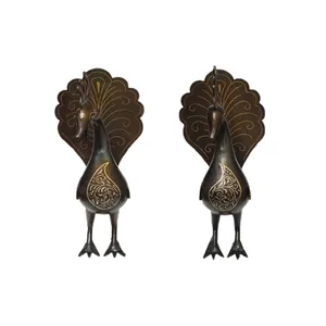 مجسمه فولادی مدل طاووس قجر طرح نقره کوب بسته 2 عددی