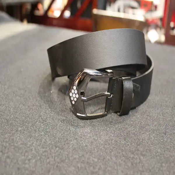 کمربند زنانه مدل نگین دار