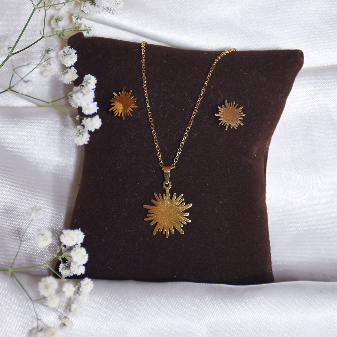 نیم ست زنانه طرح خورشید کد NSAT03