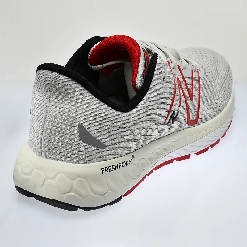 کفش پیاده روی مردانه نیو بالانس مدل M880G13