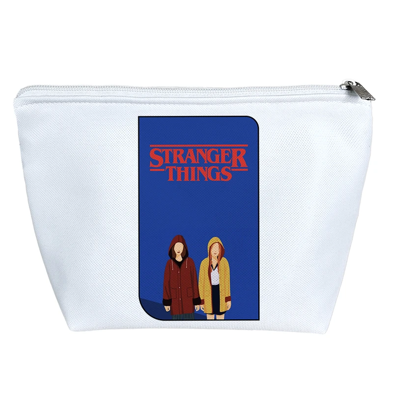 کیف لوازم آرایش دخترانه خندالو مدل Stranger Things کد 9911