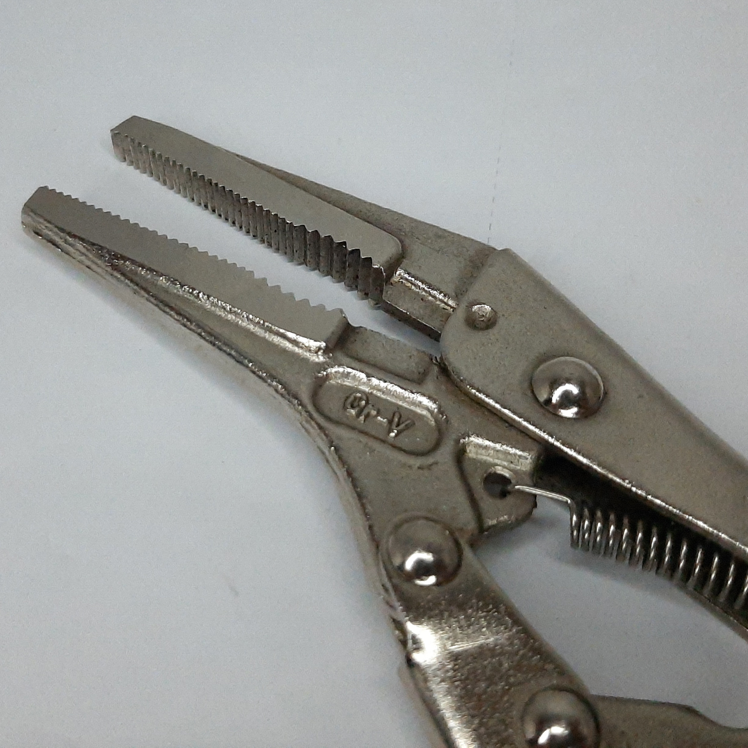 انبر دم باریک و انبر سیم چین و انبر قفلی مدل 1055 سایز 5 اینچ