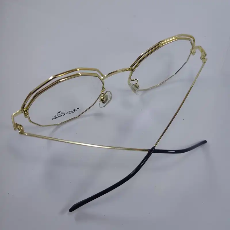 فریم عینک طبی مونته کارلو مدل 9069 کد 111