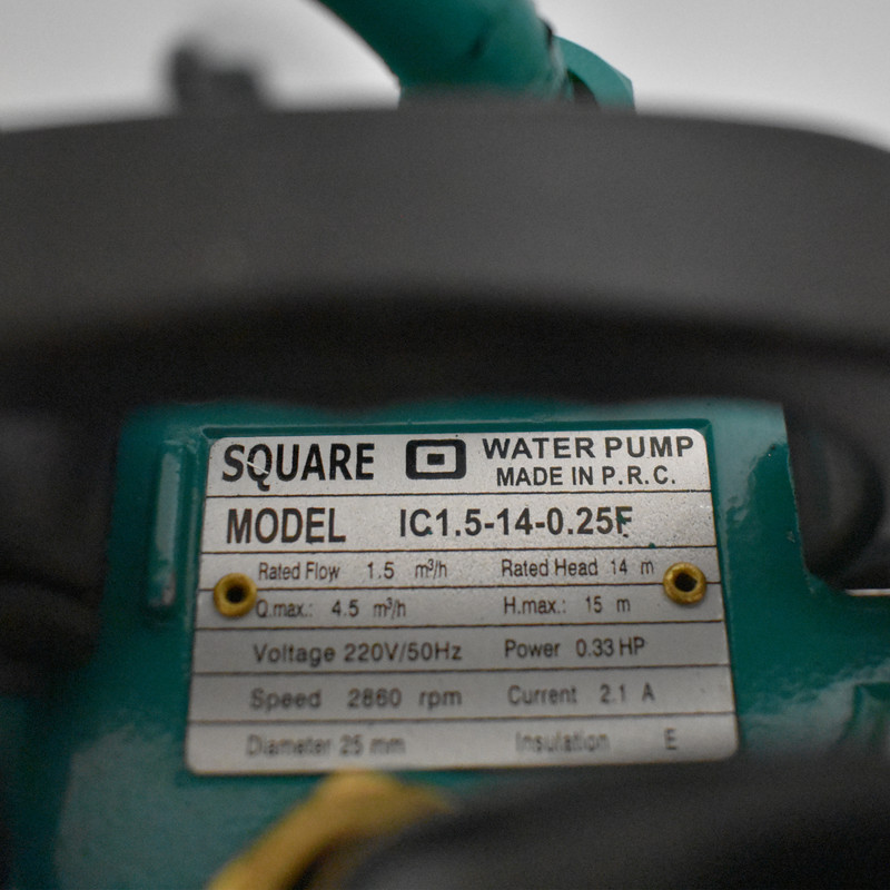 پمپ کف کش اسکواردی مدل 14 متری یک اینچ فلوتردار کد IC1.5-14-0.25F