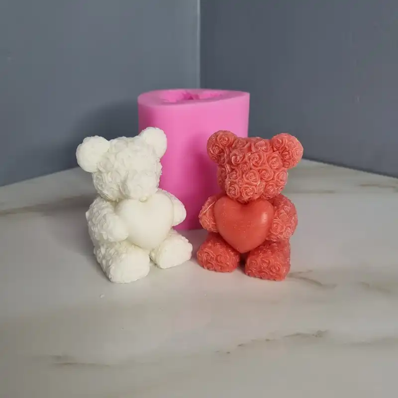 قالب شمع مدل خرس تدی گل گلی قلب به دست کد C 06CM