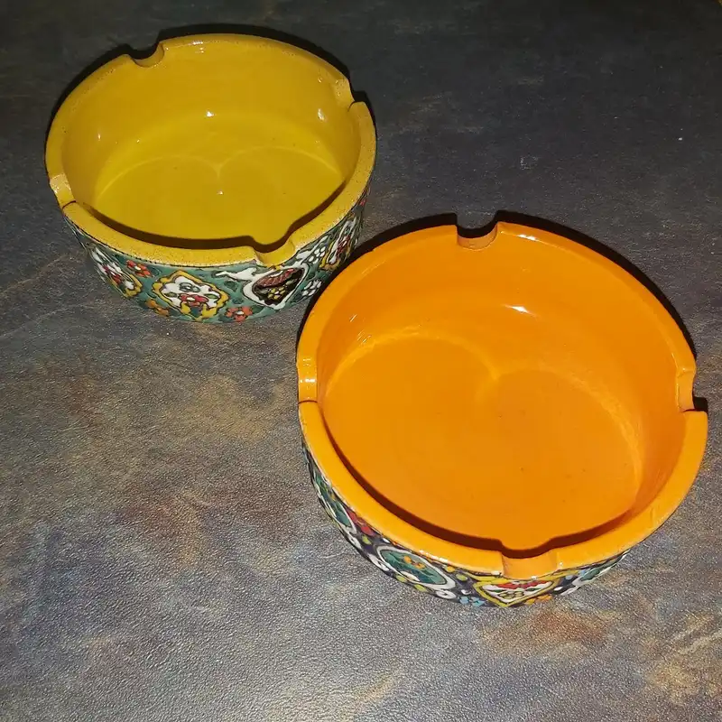 زیرسیگاری طرح سنتی