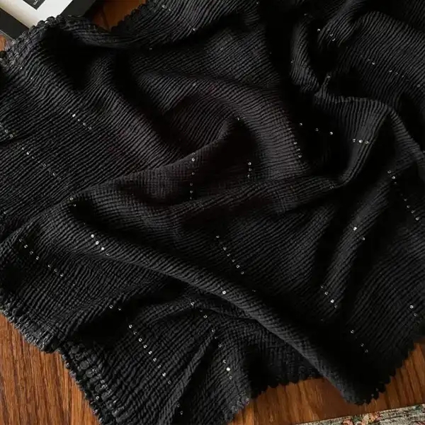 شال زنانه مدل نخی وارداتی پولک دوزی دور عدسی کد polaki20