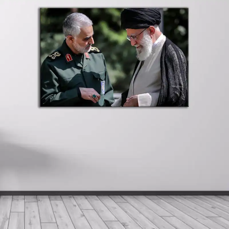 تابلو شاسی طرح تصویر رهبری و شهید قاسم سلیمانی کد 10