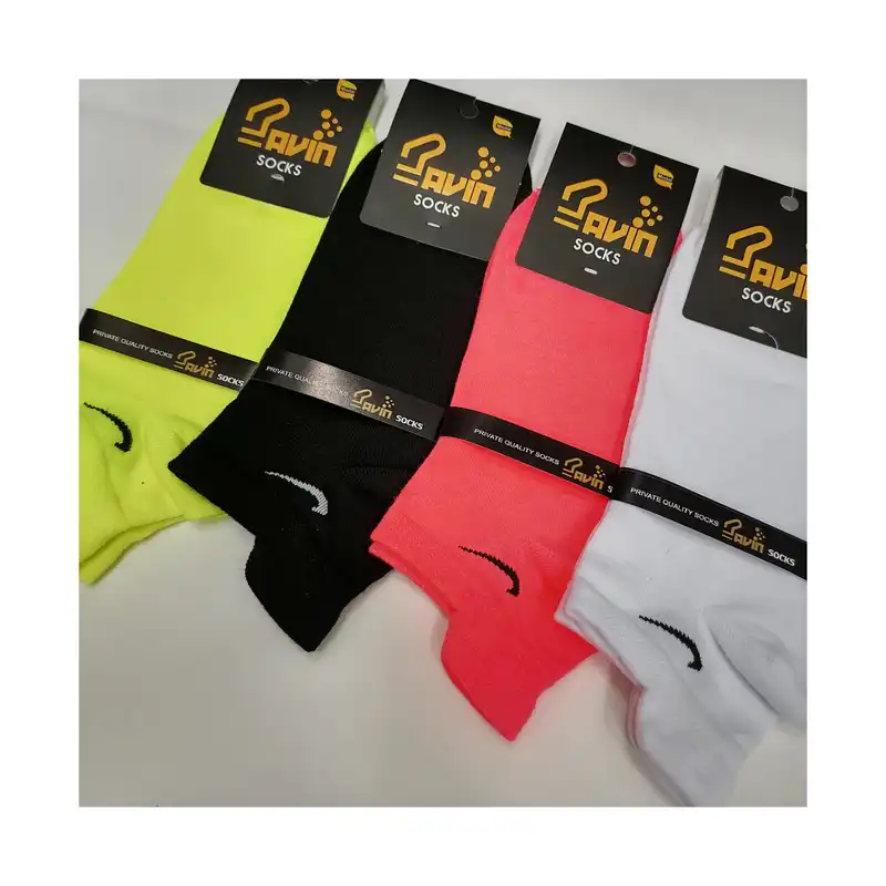 جوراب ورزشی زنانه پاوین مدل سه پاشنه مجموعه 4 عددی