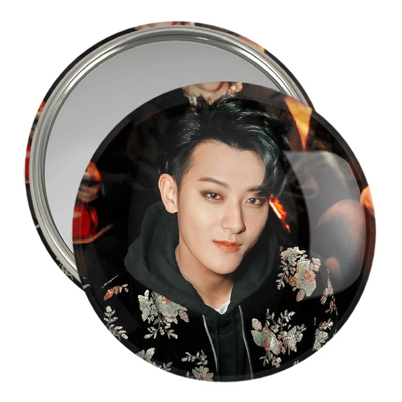 آینه جیبی خندالو مدل تائو گروه اکسو EXO  کد 13546