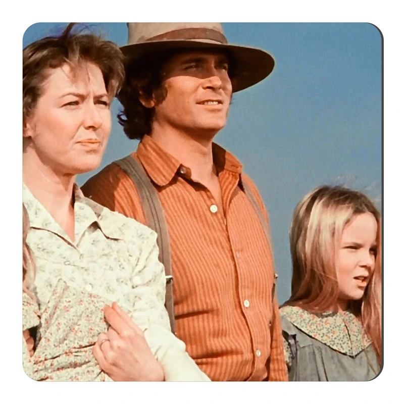 مگنت طرح سریال خانه کوچک کد NIM1371 