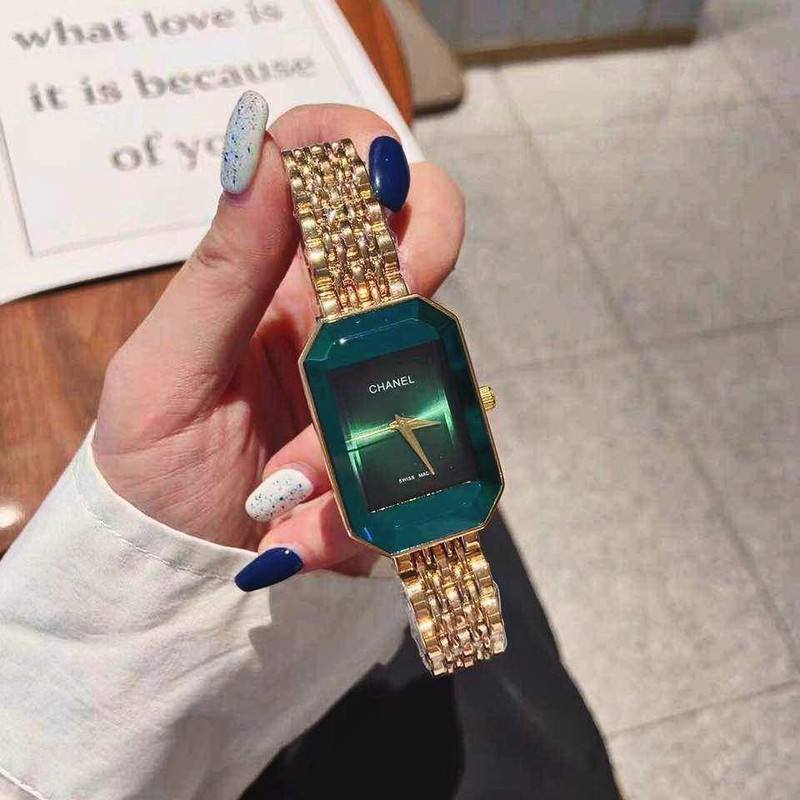 ساعت مچی عقربه ای دخترانه شانل مدل 01 ساعت مچی عقربه ای دخترانه شانل مدل 01