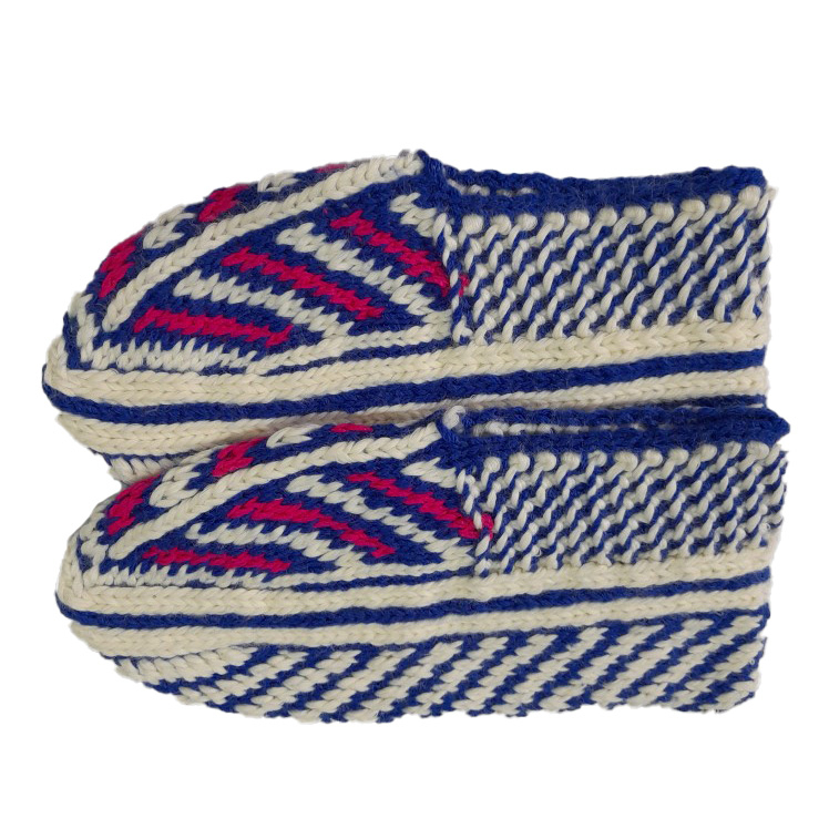 پاپوش دست دوز زنانه مدل p10Ce