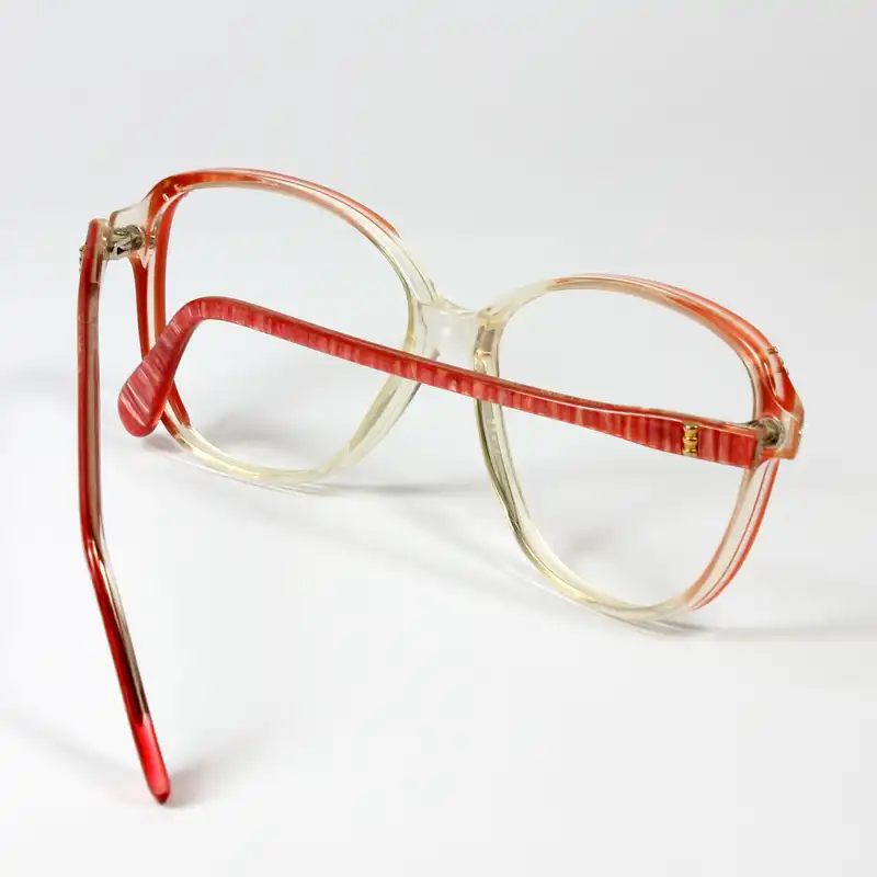 فریم عینک طبی لوکس اُتیکا مدل 4152