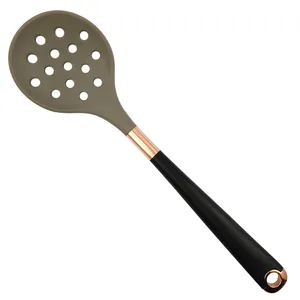 کفگیر مدل s123