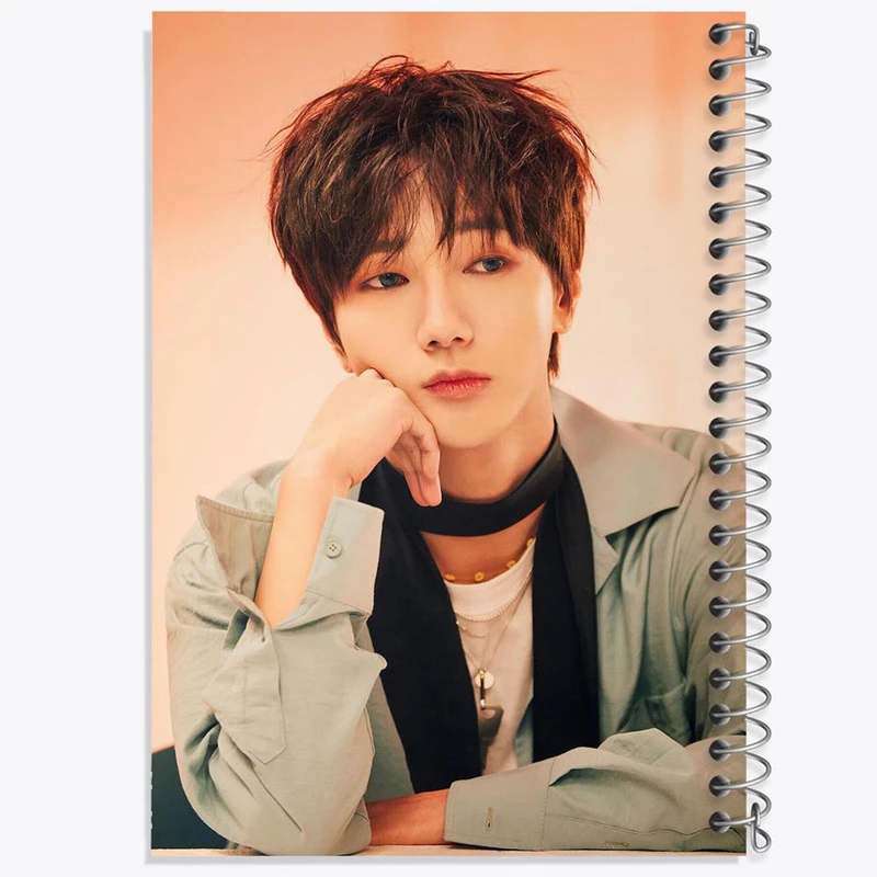 دفتر مشق 100 برگ خندالو طرح یسونگ گروه سوپر جونیور Super Junior کد 21482