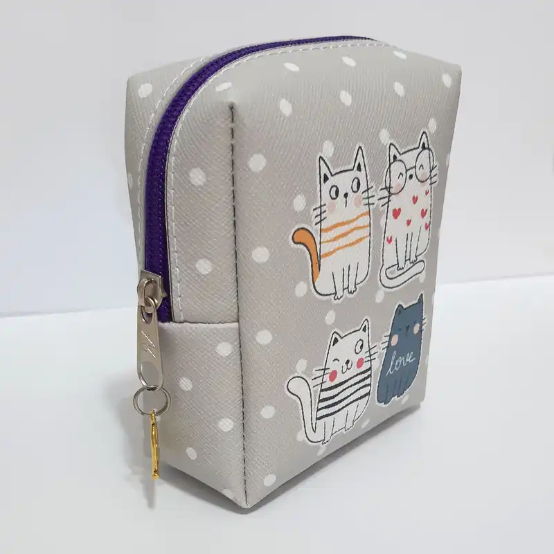 کیف لوازم آرایش زنانه مدل  پیشی CB-040