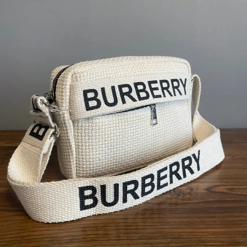 کیف رودوشی زنانه مدل کنفی BR21