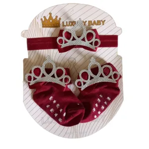 ست هدبند و جوراب نوزادی مدل LUXURY BABY کد 07 رنگ زرشکی