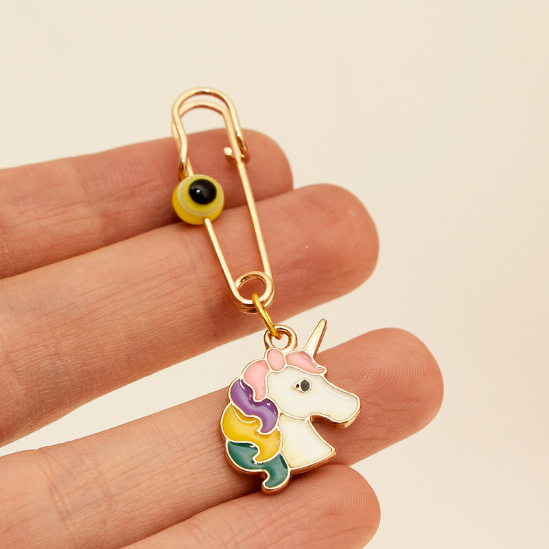 سنجاق سینه دخترانه مدل اسب تک شاخ P1