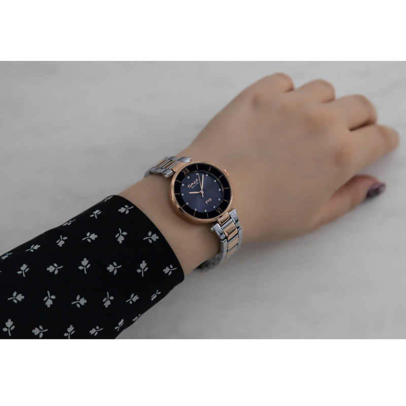 ساعت مچی عقربه ای زنانه اوماکس مدل OOYY004N004