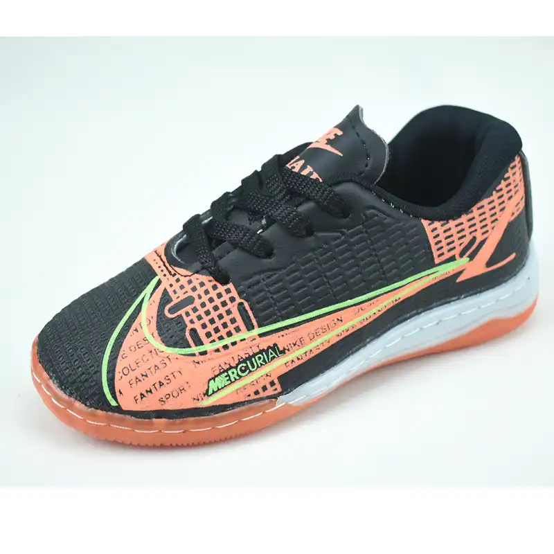 کفش فوتبال بچگانه کد C-8131