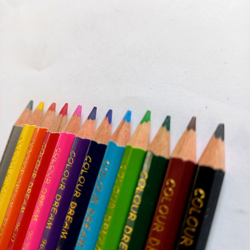 مداد رنگی 12 رنگ سنپول کد 12 به همراه دفتر نقاشی بسته 3 عددی