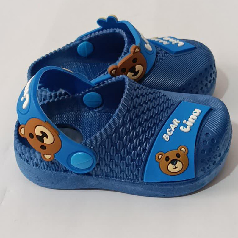 دمپایی حمام بچگانه مدل جلو بسته ازوکا لینا A