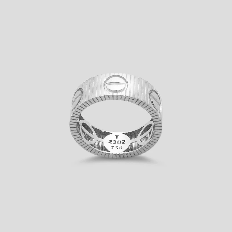 انگشتر طلا 18 عیار زنانه با طرح کارتیه لاو گلدم مدل R348005 
