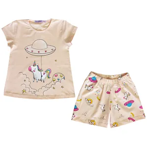 ست تی شرت و شلوارک دخترانه مدل تکشاخ رنگ گلبهی