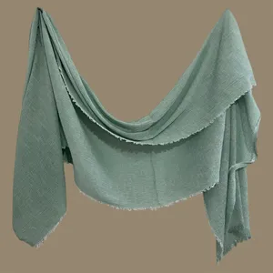 شال زنانه مدل پلیسه ریشه پرزی کد 0081