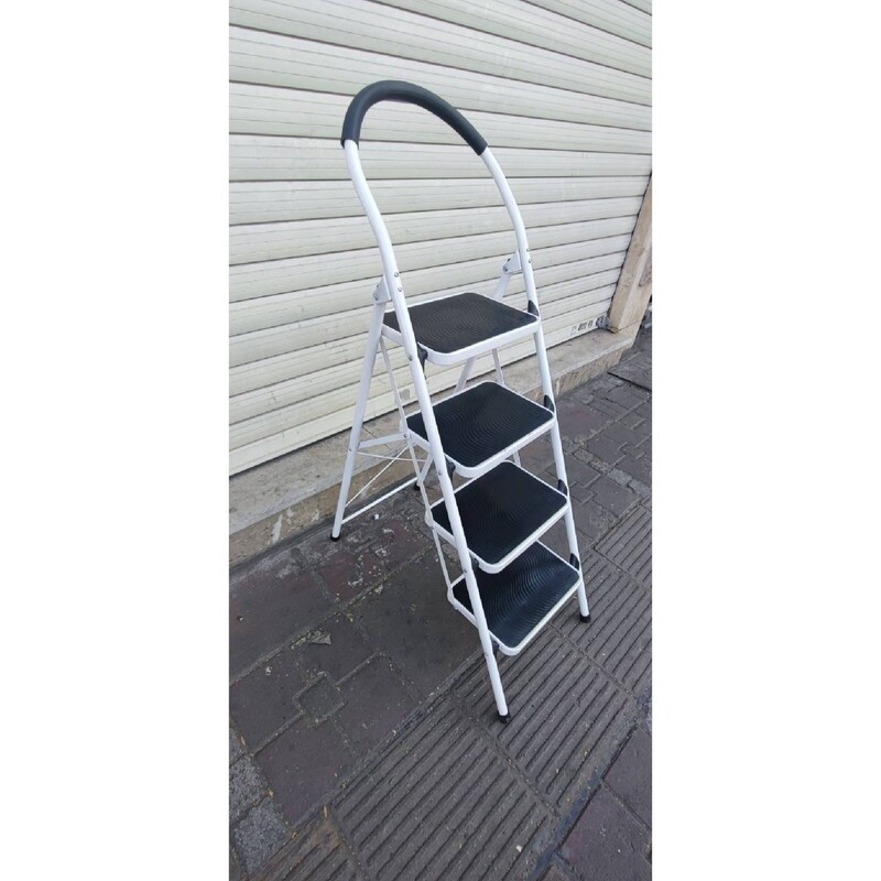 نردبان 4 پله کرستون مدل Nika4 نردبان 4 پله کرستون مدل Nika4