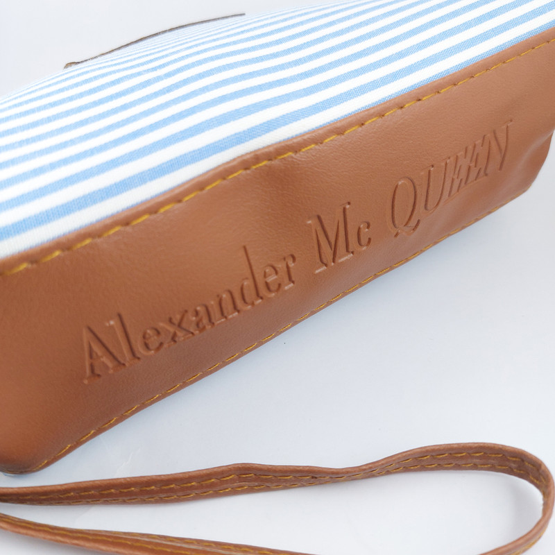 کیف لوازم آرایش زنانه الکساندر مک کویین مدل PRO