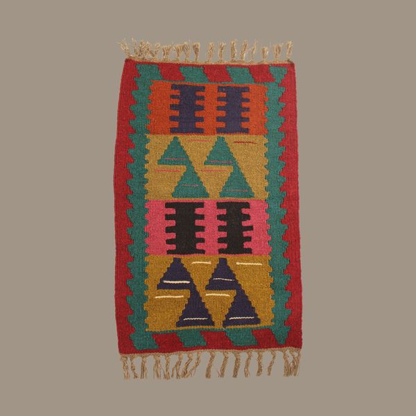 گلیم دستباف نیم متری کد 10